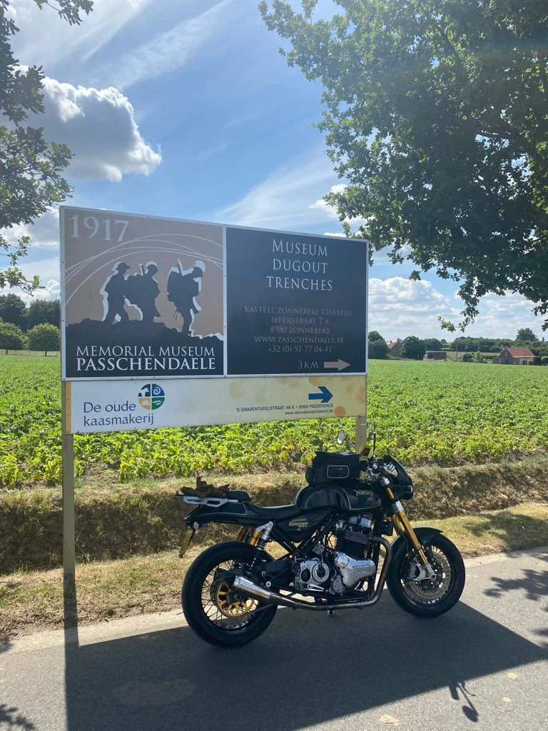 Pictures of your Norton 961