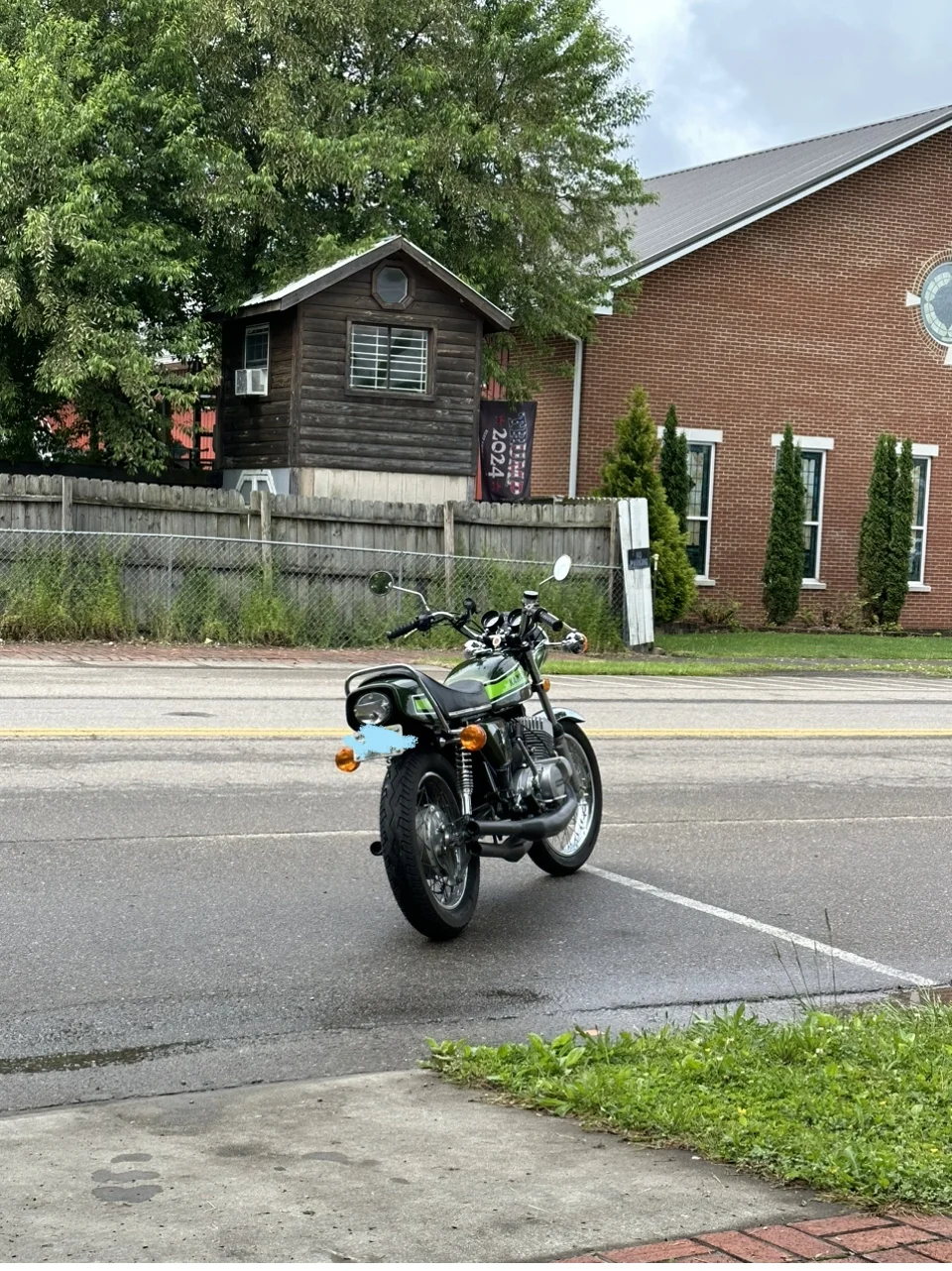 I am an addict. There, I said it. H2