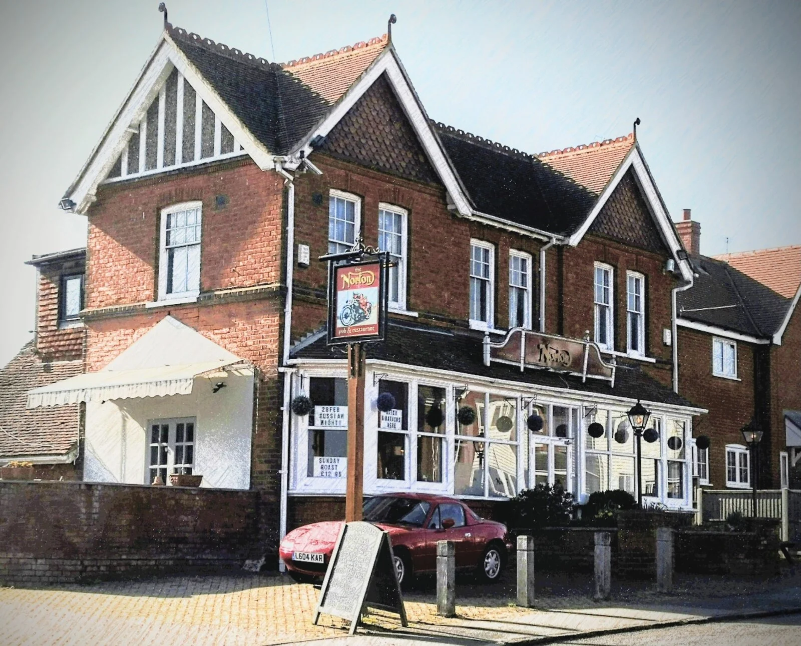 Pictures of your Norton 961