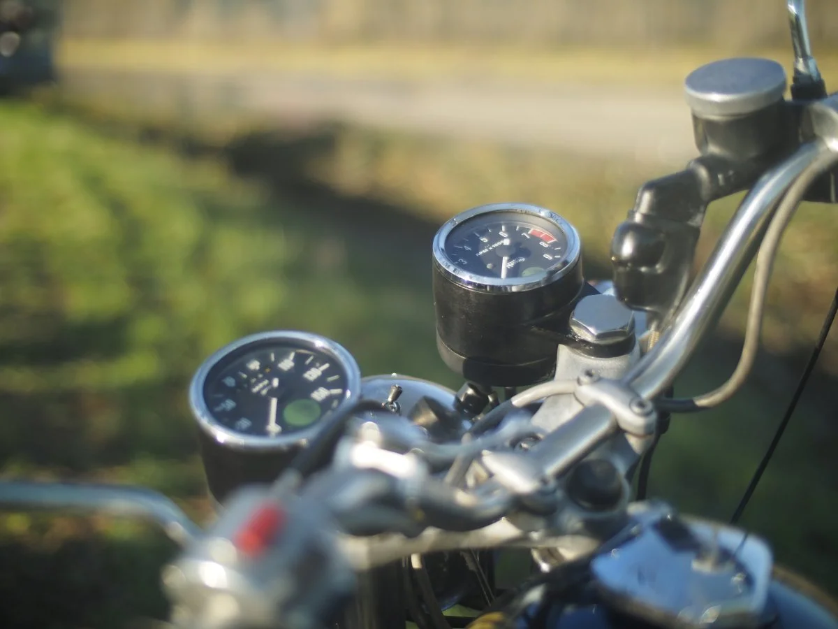 Pictures of your Norton Commandos