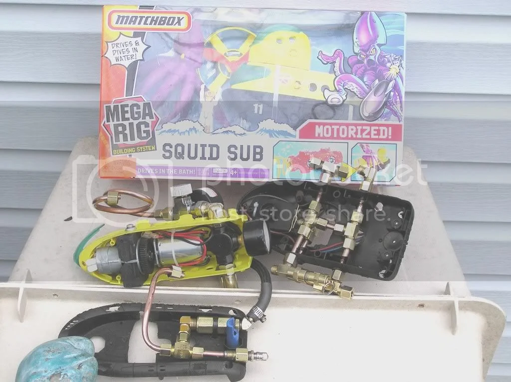 oil pump scavenge pressure?