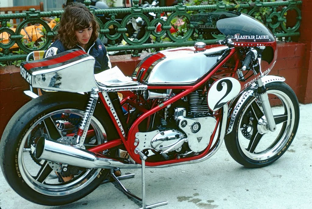 Road Racing a Norton Commando