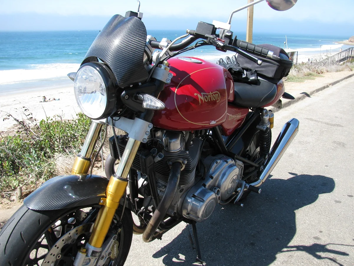 Pictures of your Norton 961