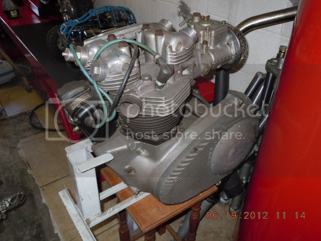 Triumph motor