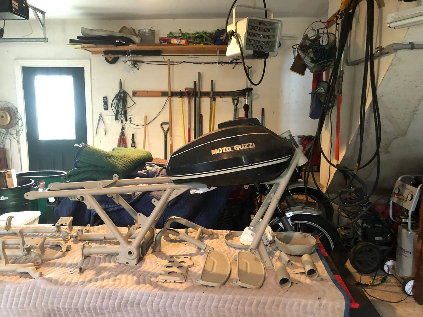 79 Moto Guzzi Rebuild