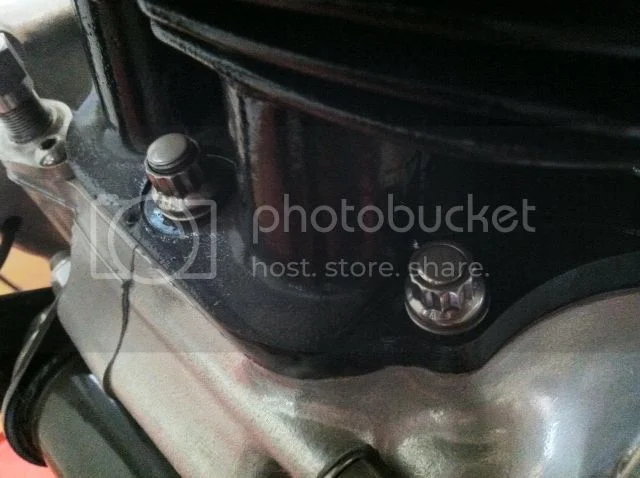 Front Barrel/head studs  850