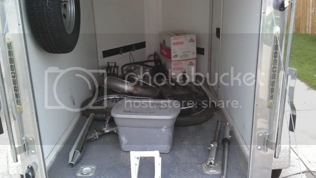 New to Norton, 71' Basket Case..