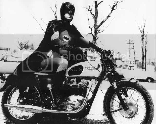 TRIUMPH T 120 TT / T 120 C .