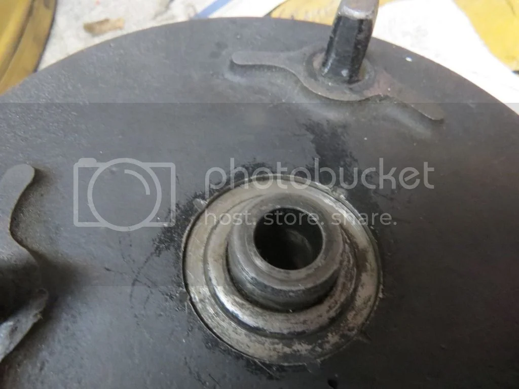 Axle Fail leads to Brake drum bearing replacement Issue