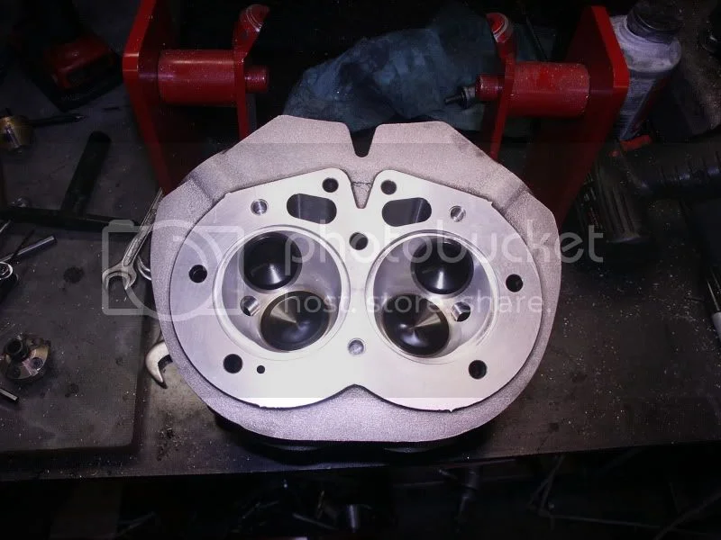 Big valves in a Fullauto head