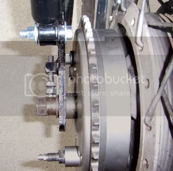 Attaching a Pre-1971 wheel to a 1973 swingarm