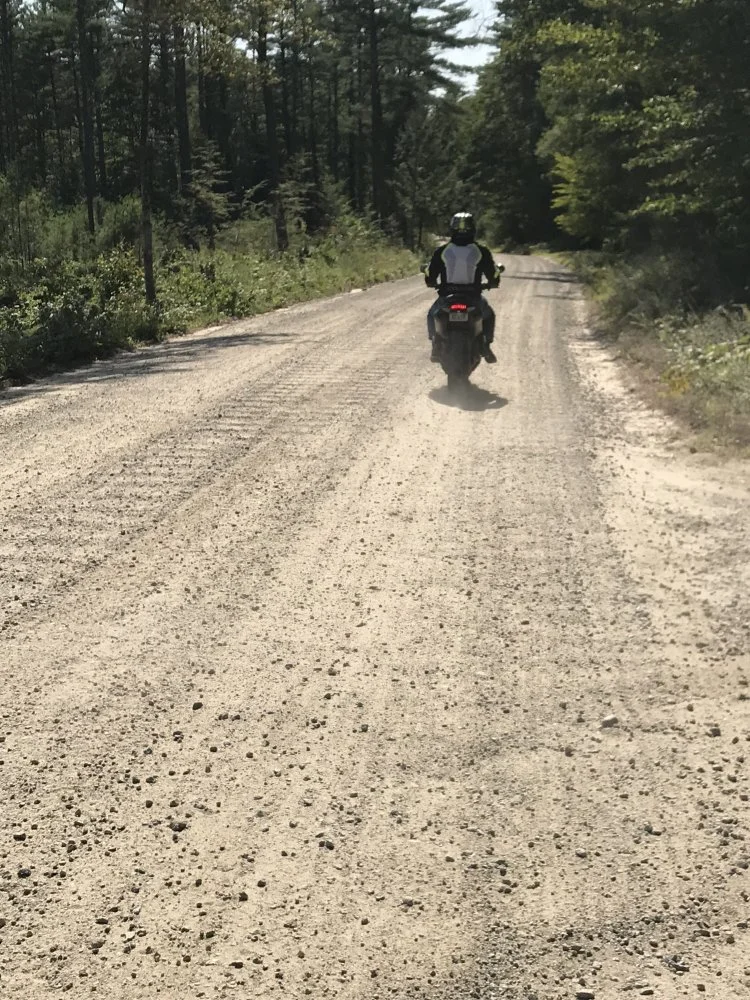 iPhone (IOS app for 'motorcycle roads' ?