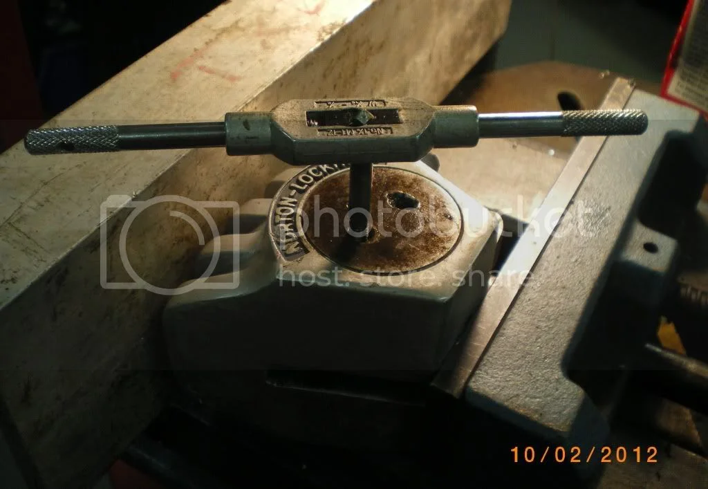 Lockheed caliper cap alternatives? Wax or Grease it! Access Norton