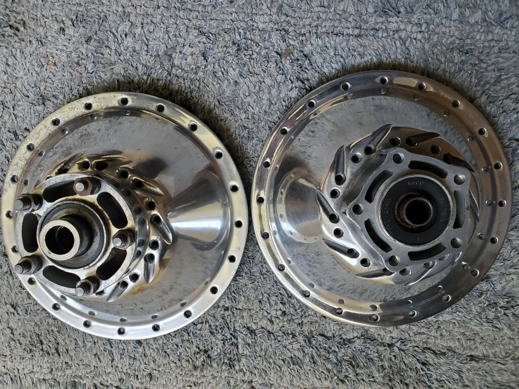Mk3 rear hub disk mount shape, round or pentagon, whats the history? One better than other?