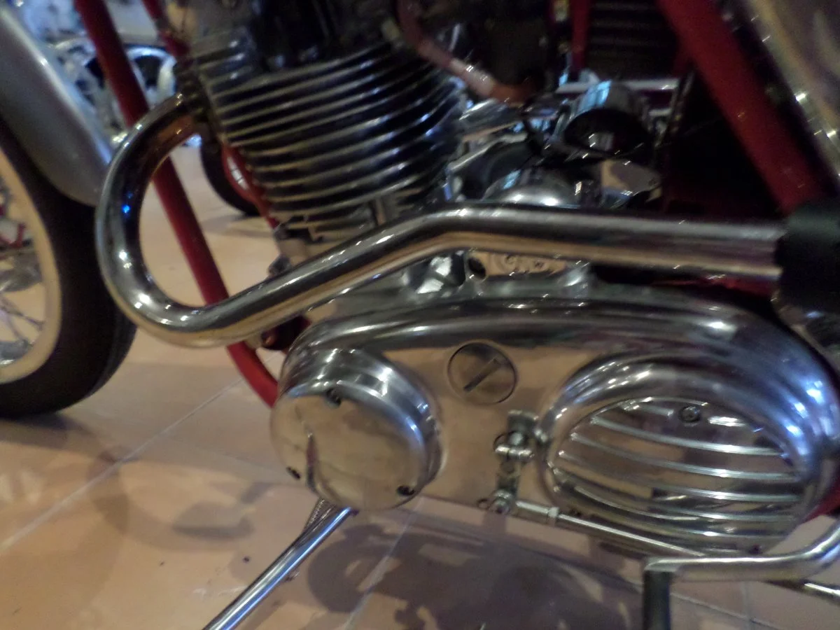 Crankshaft mounted ignition trigger