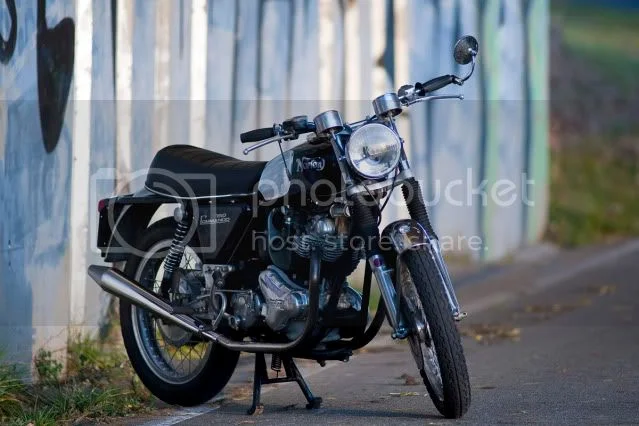 Vincent's 750 Commando
