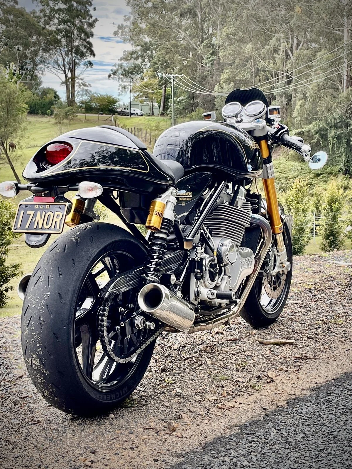 Pictures of your Norton 961