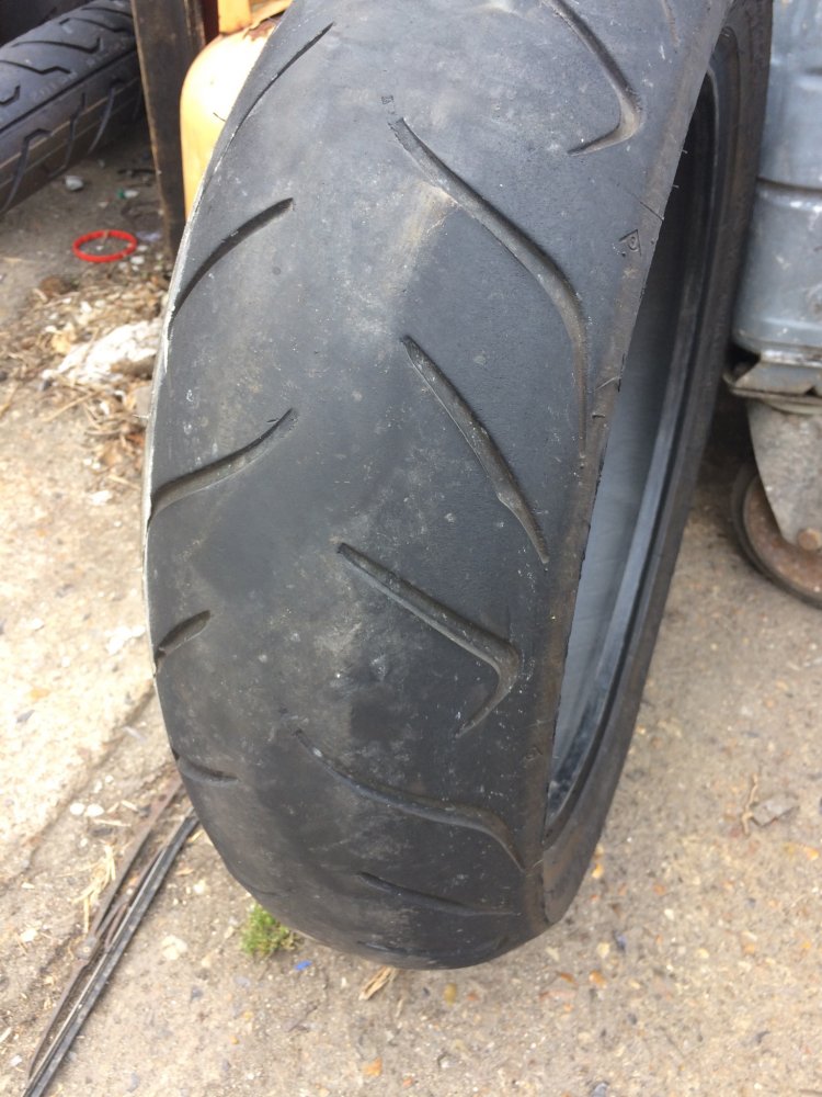 My 10,000 mile DUNLOP rear tyre(tire)