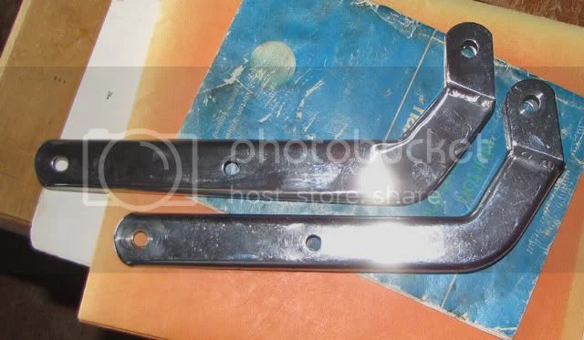 750S model headlight size?