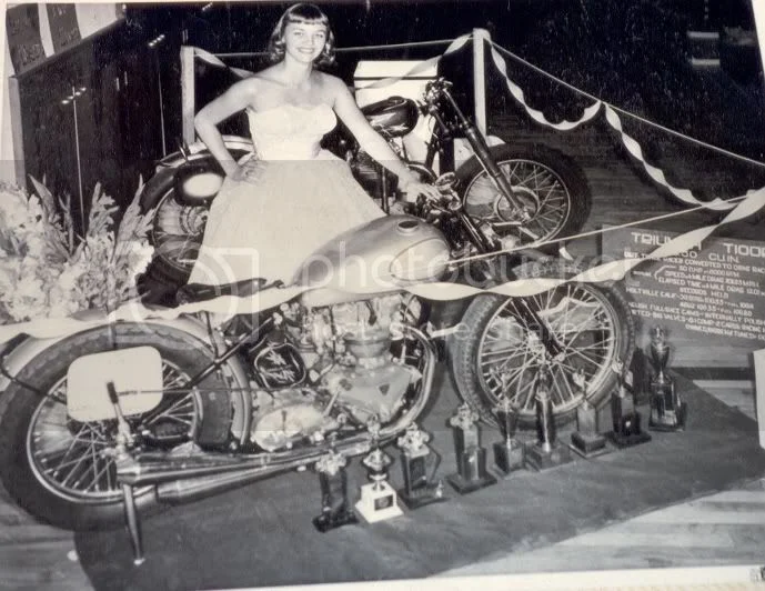 TRIUMPH T 100 R / T 100 RR . 1955/57 .