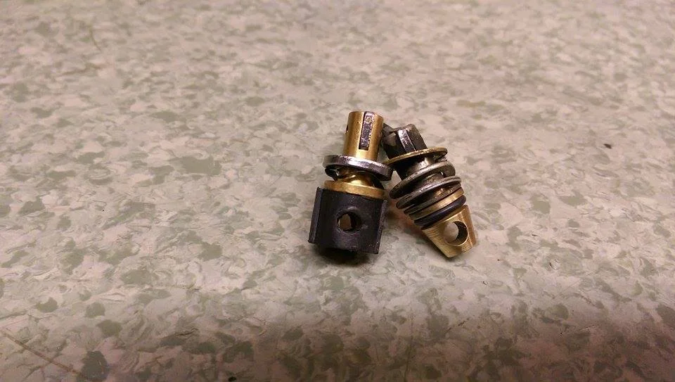 Best original style petcocks (fuel taps)