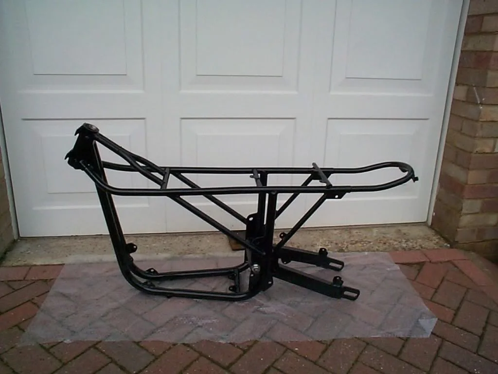 Commando engine into Dommi ?