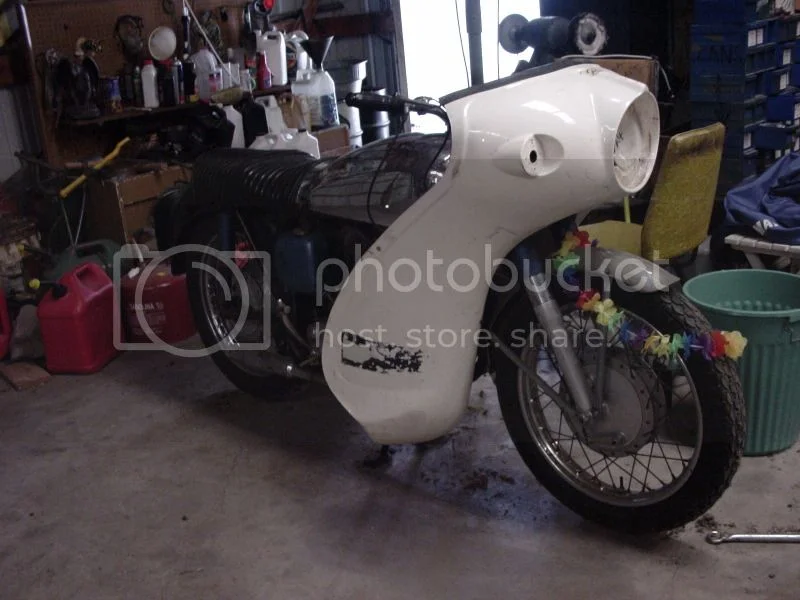 early curved type footrests, will these fit a Wideline?