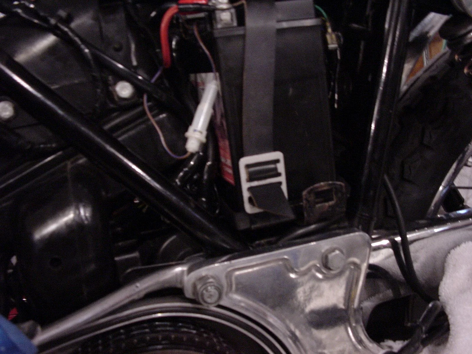 What is  the best, strongest battery to fit a MKIIA battery box with the stock plastic air box spinning a Alton?