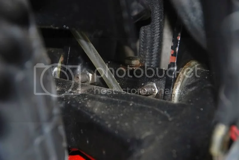 Is a 1 3/8 gearbox/swingarm spindle tube normal?