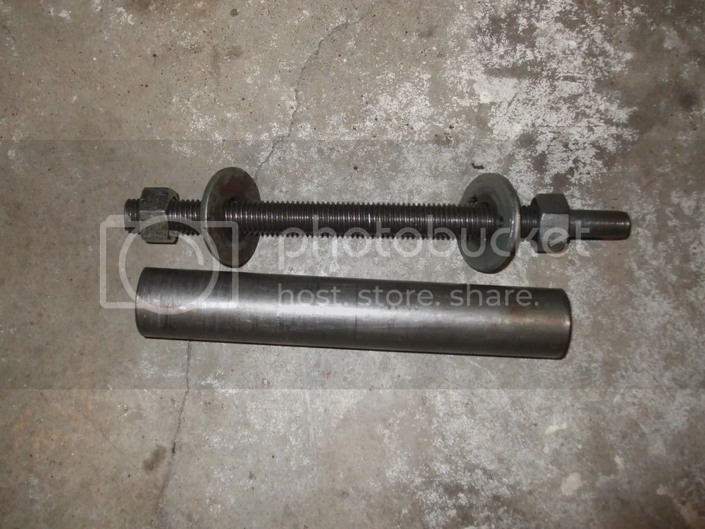 Stuck swing arm spindle Access Norton