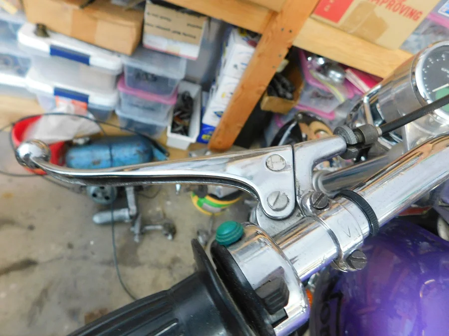 Early, 1969, Commando brake/clutch adjusters