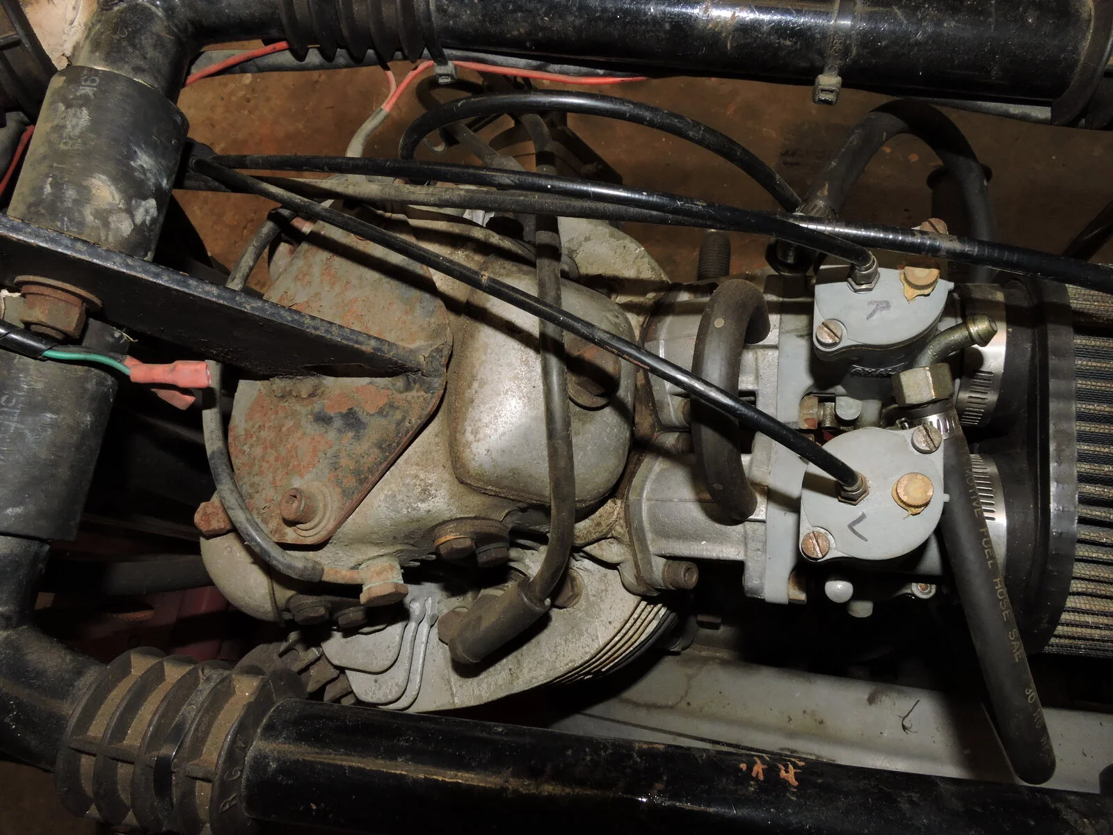 Featherbed: Twin vs Manx, handling, weight, etc