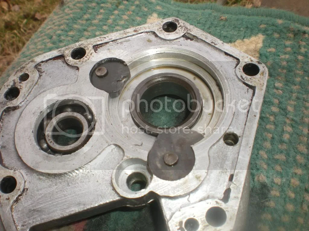 Another new one on me in AMC tranny