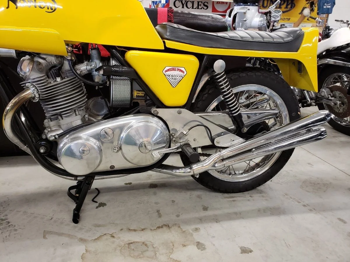 Commando exhaust design ?