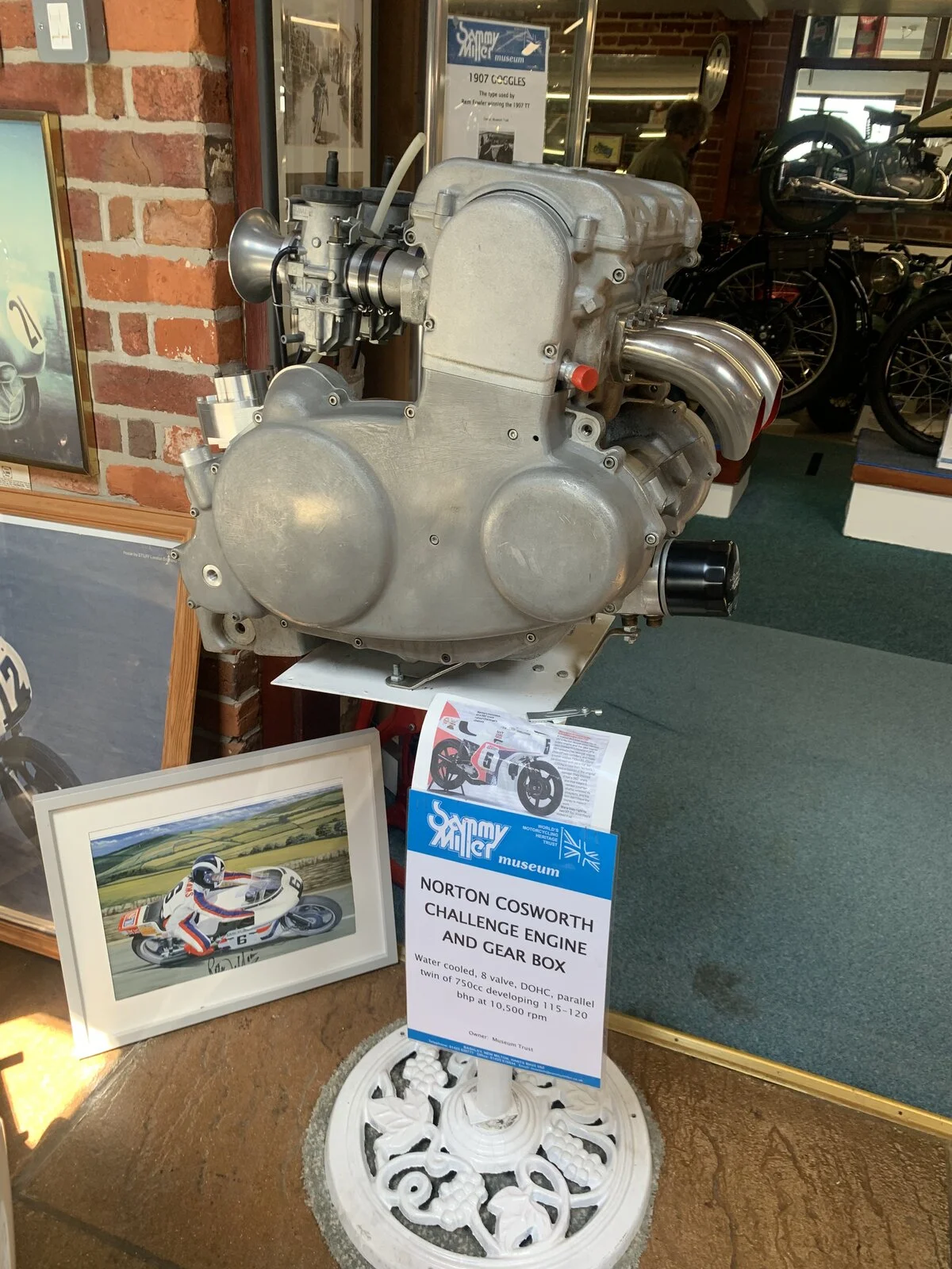 Pictures of your Norton 961