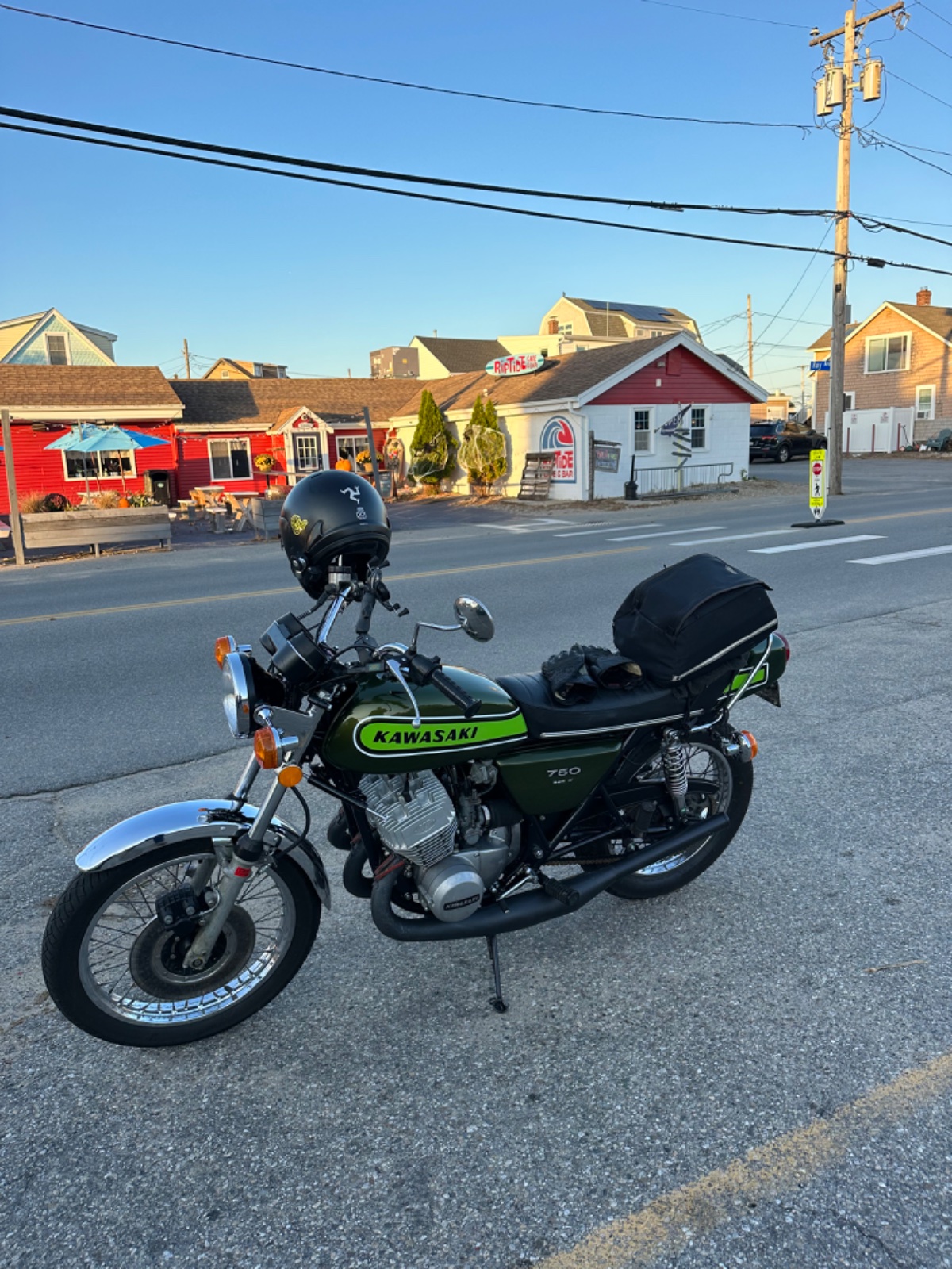 I am an addict. There, I said it. H2