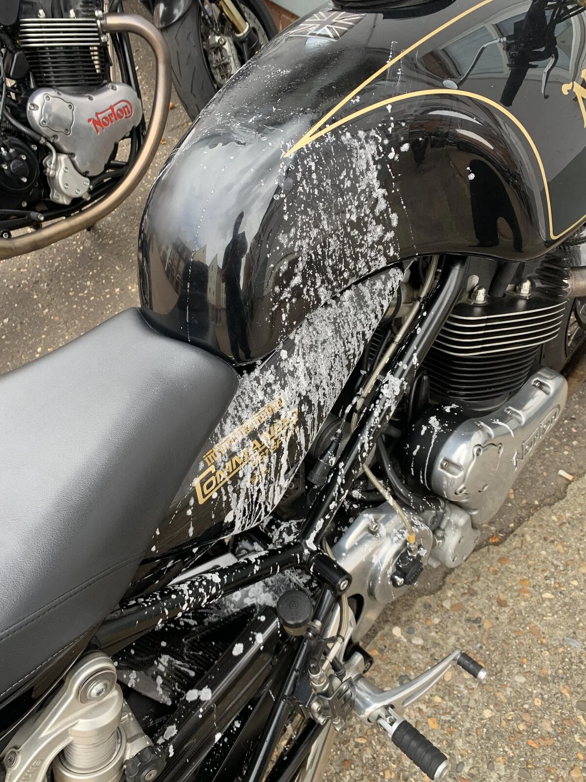 Pictures of your Norton 961