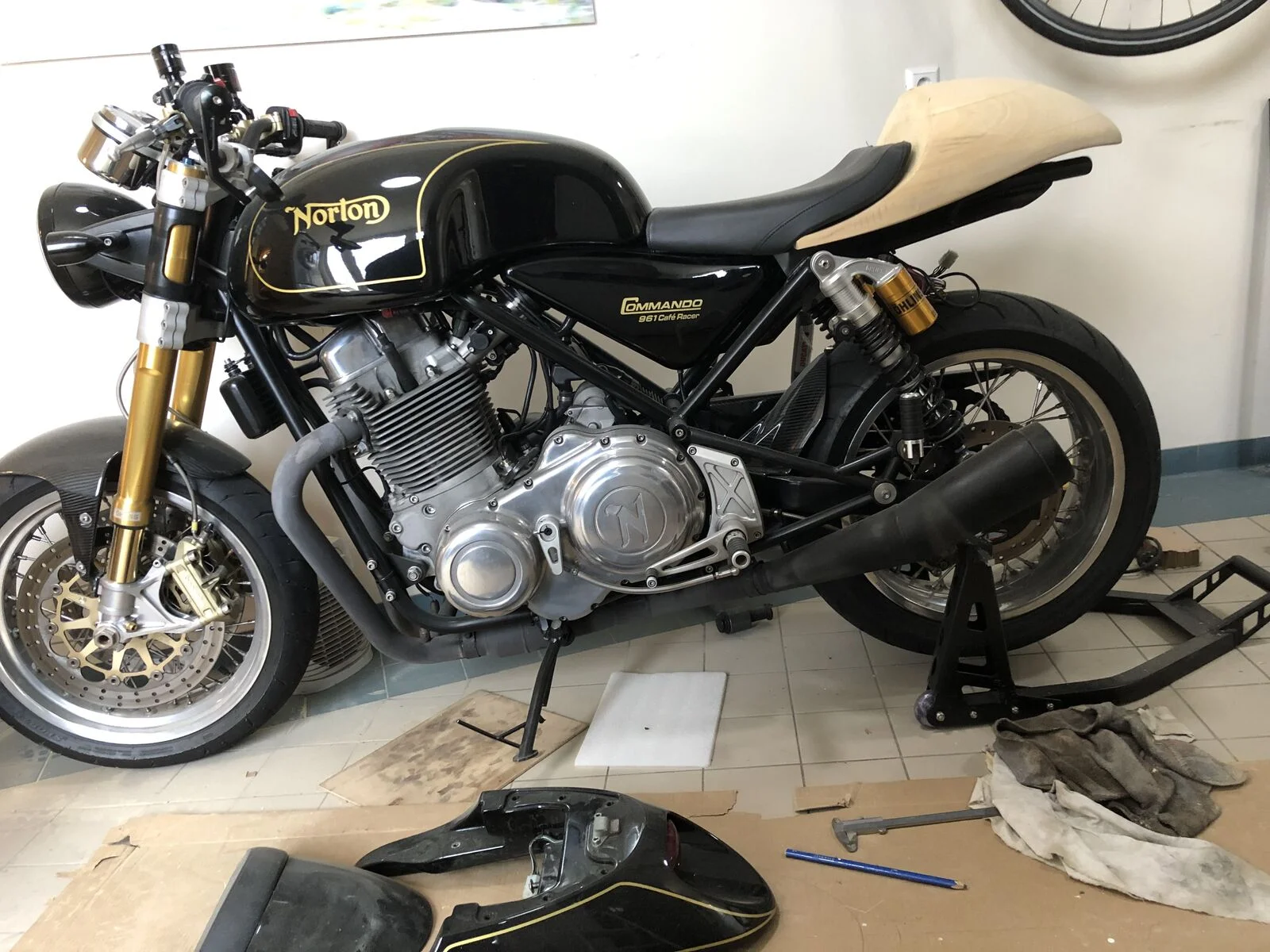 Anyone put a single seat tail on a dual seat frame?