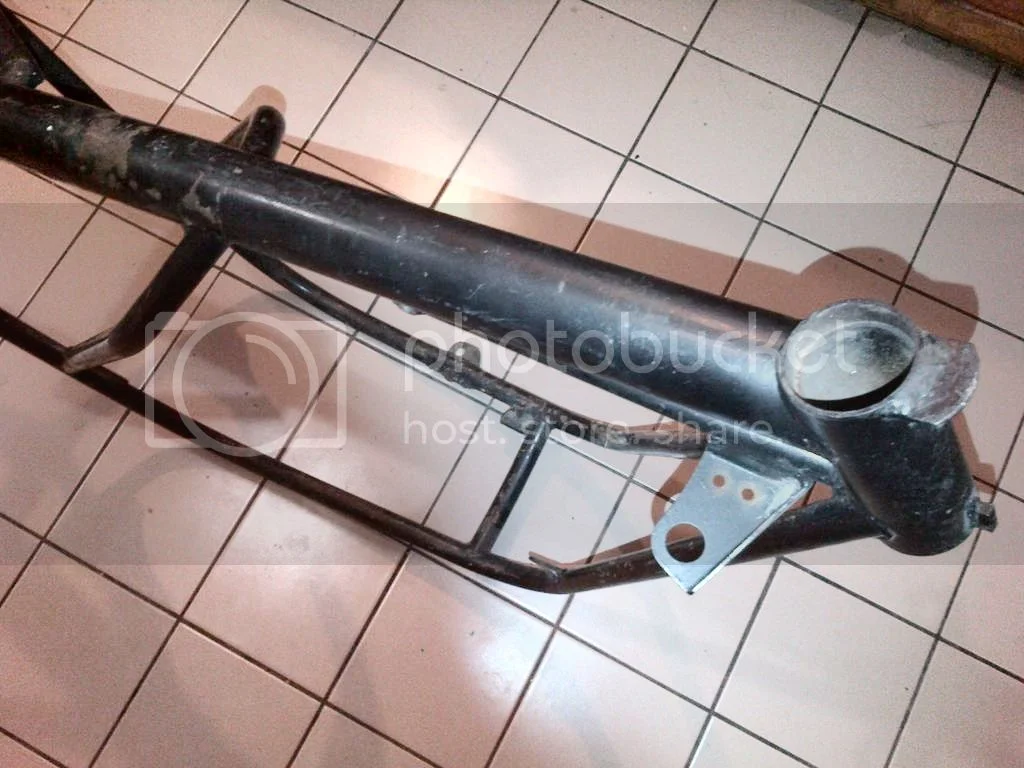 snagged a mlstery frame off kijiji