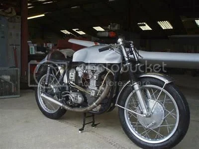 4 valve Norton Manx