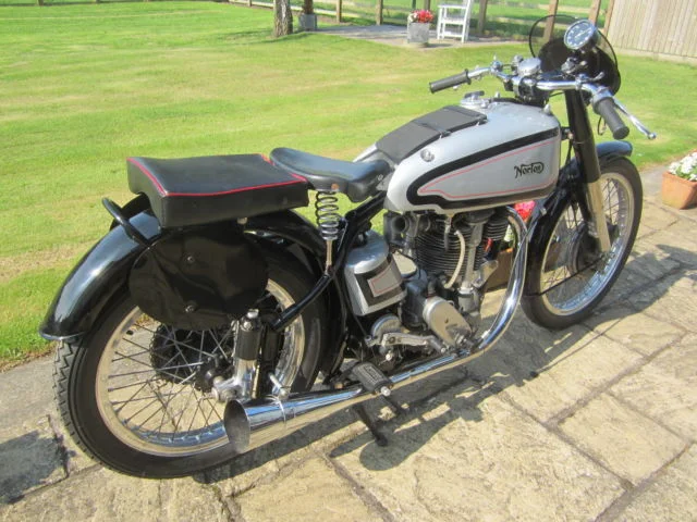 Exhaust rapping (old school bus)