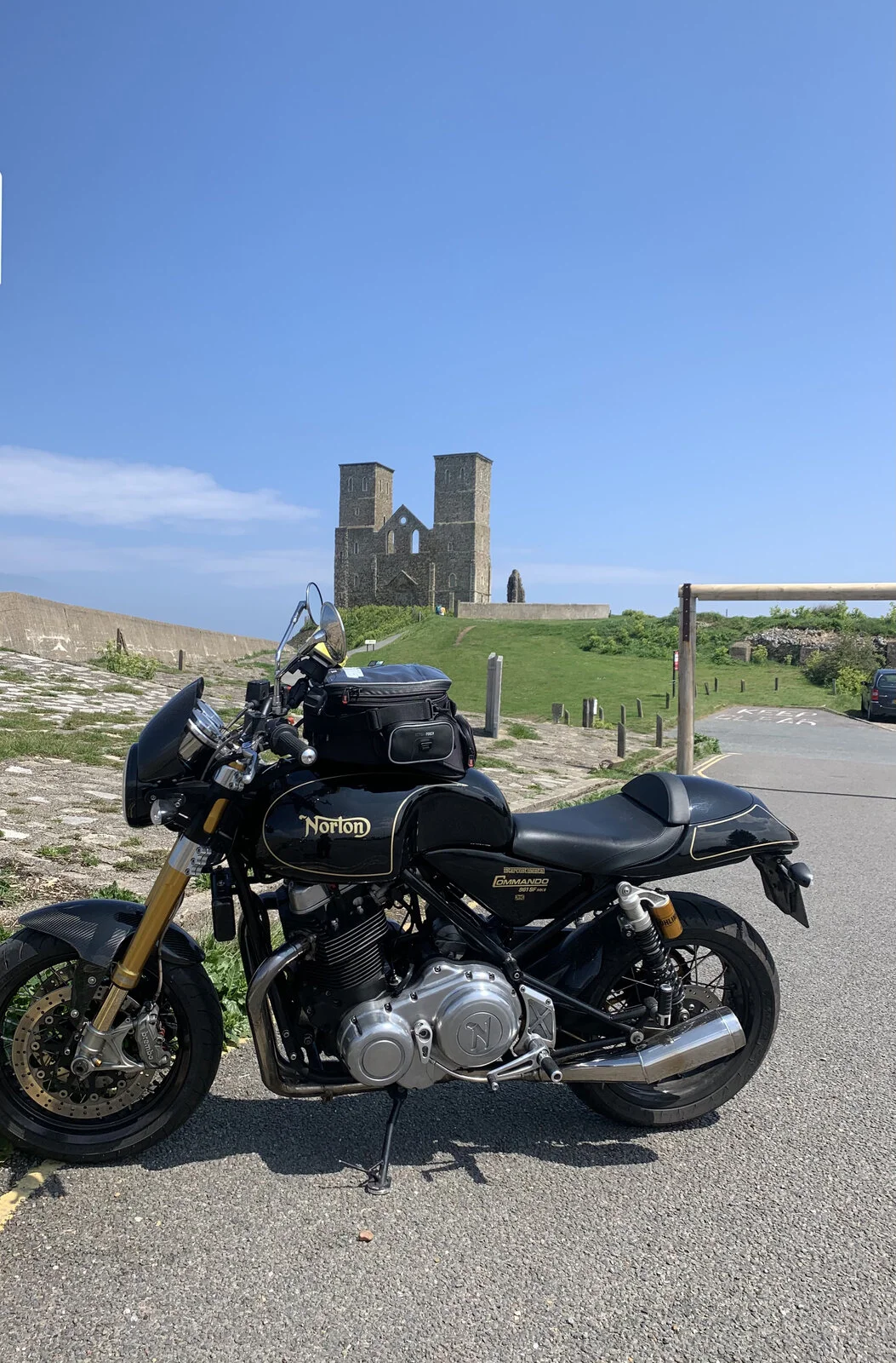 Pictures of your Norton 961