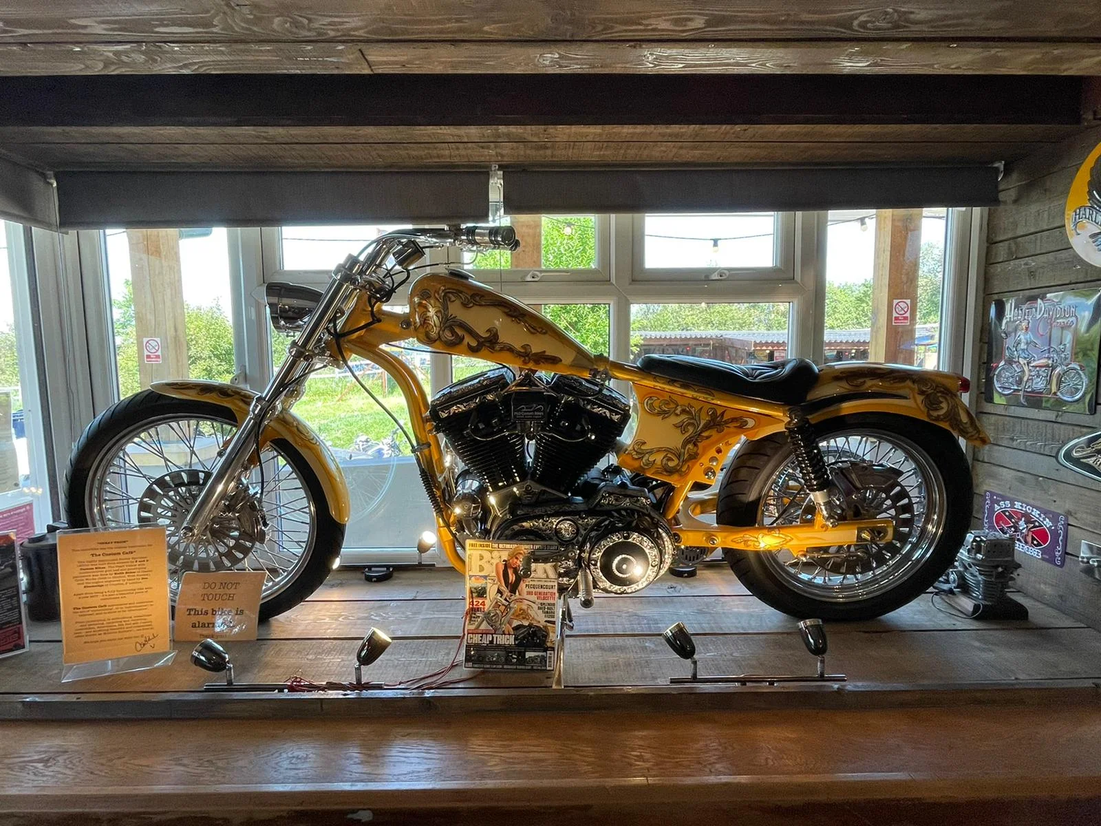 Pictures of your Norton 961