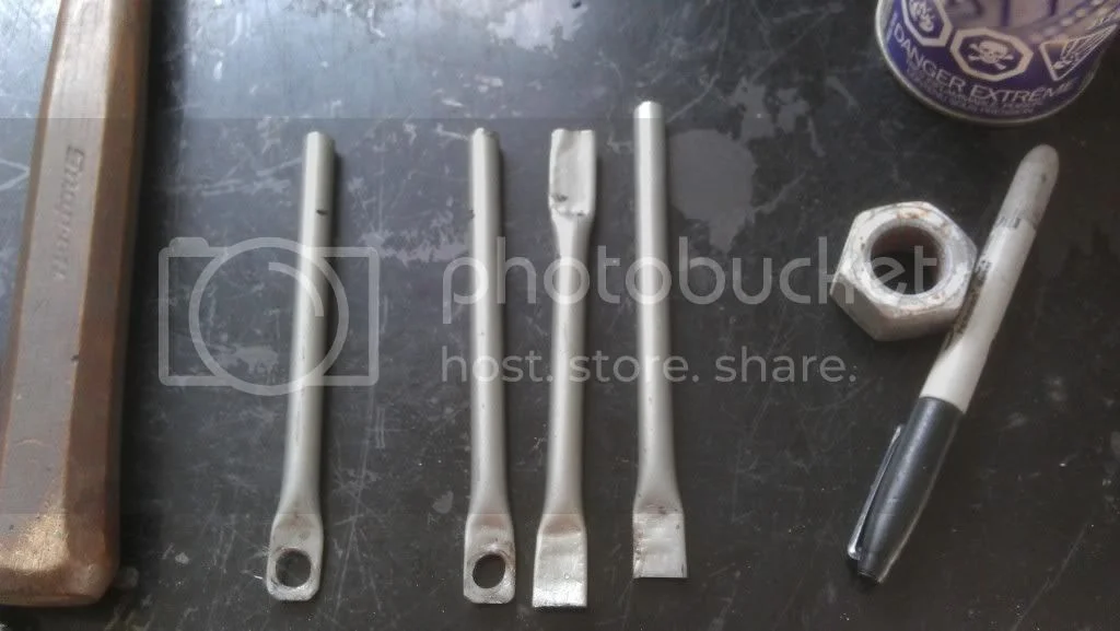 New to Norton, 71' Basket Case..