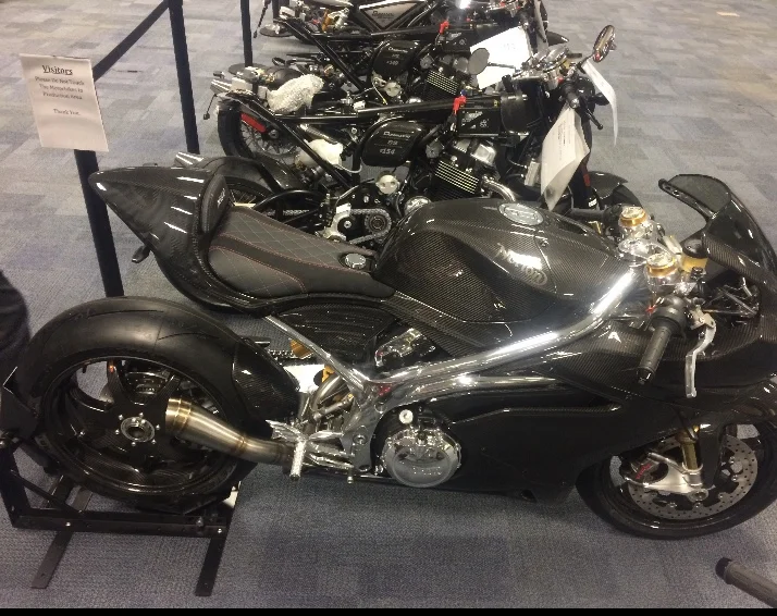 DOMINATOR DONINGTON EDITION