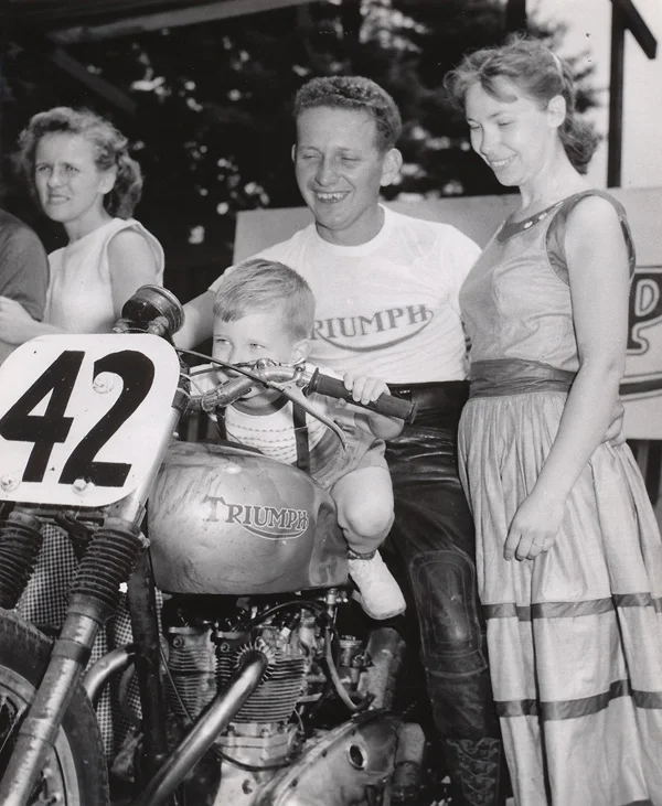 TRIUMPH T 100 R / T 100 RR . 1955/57 .