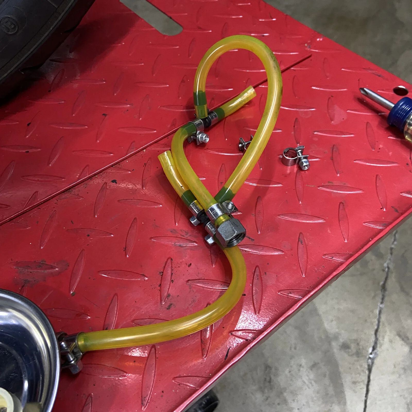 Finally the proper fuel lines