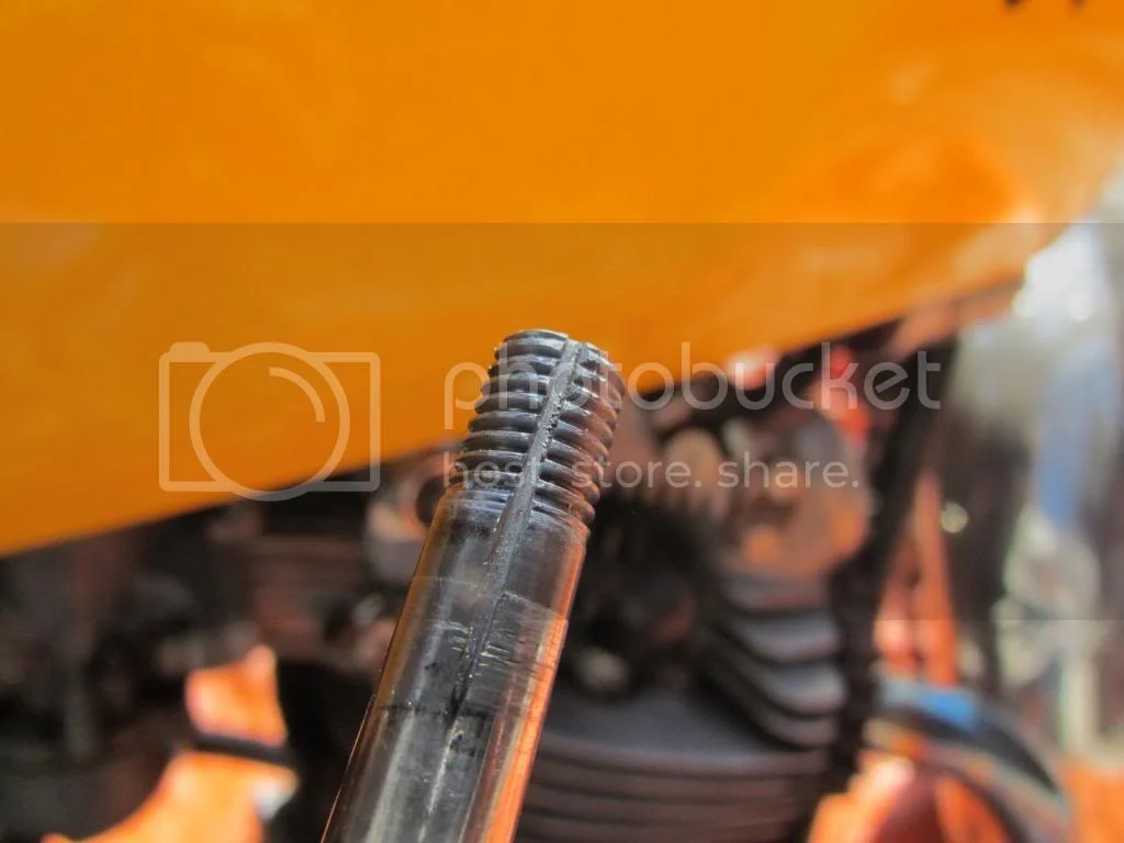 Fork selector spindle