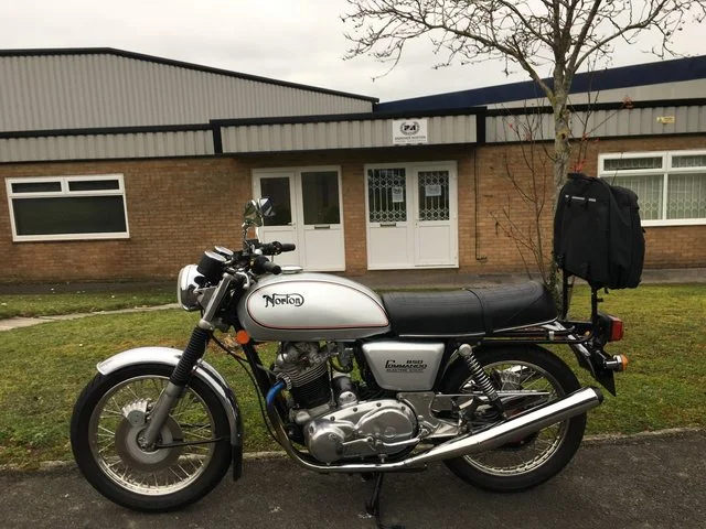 Pictures of your Norton Commandos