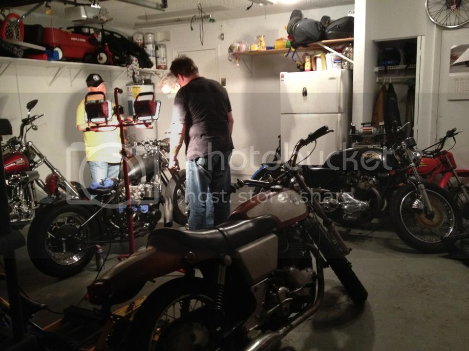 garage night